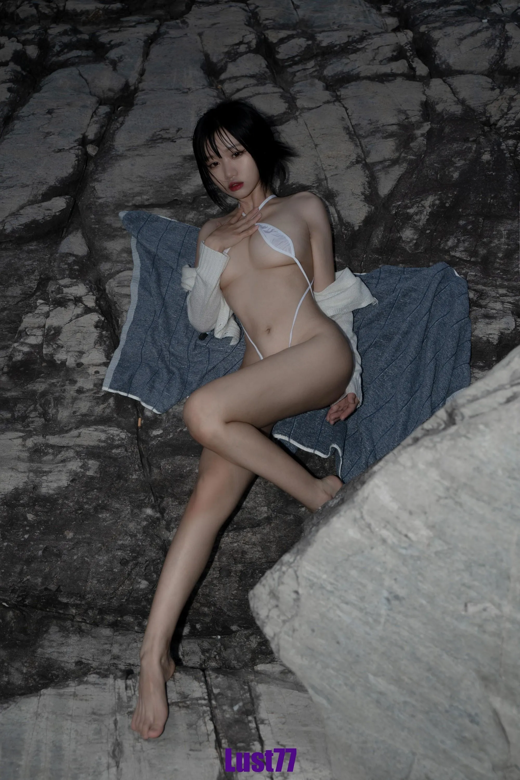 柒柒要乖额 – NO.034 礁石海岸 [52P]插图3